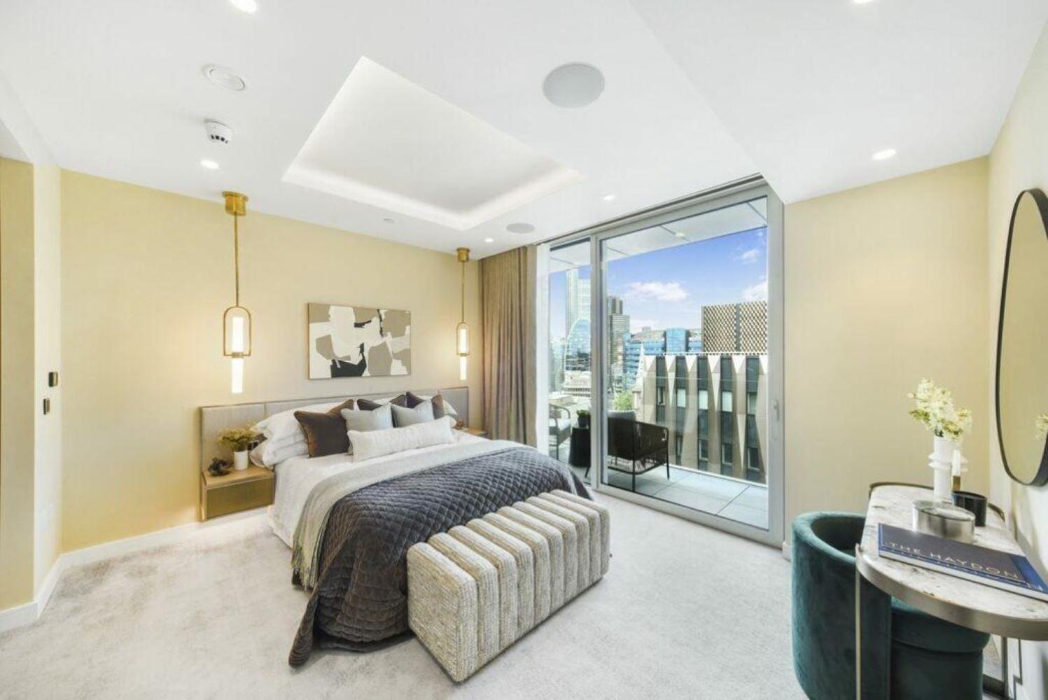 Duplex Large Luxury Penthouse Amazing Views Sleeps 8