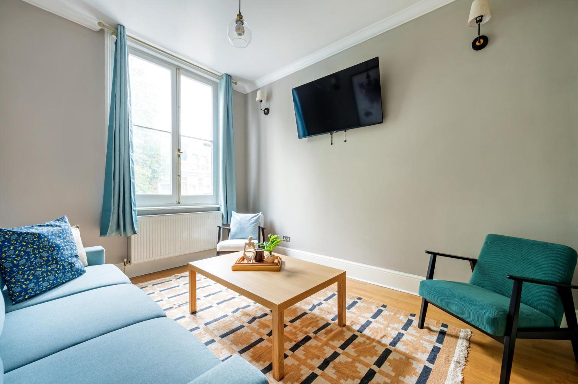 Large 1 Bedroom In Center Of 2 Londres
