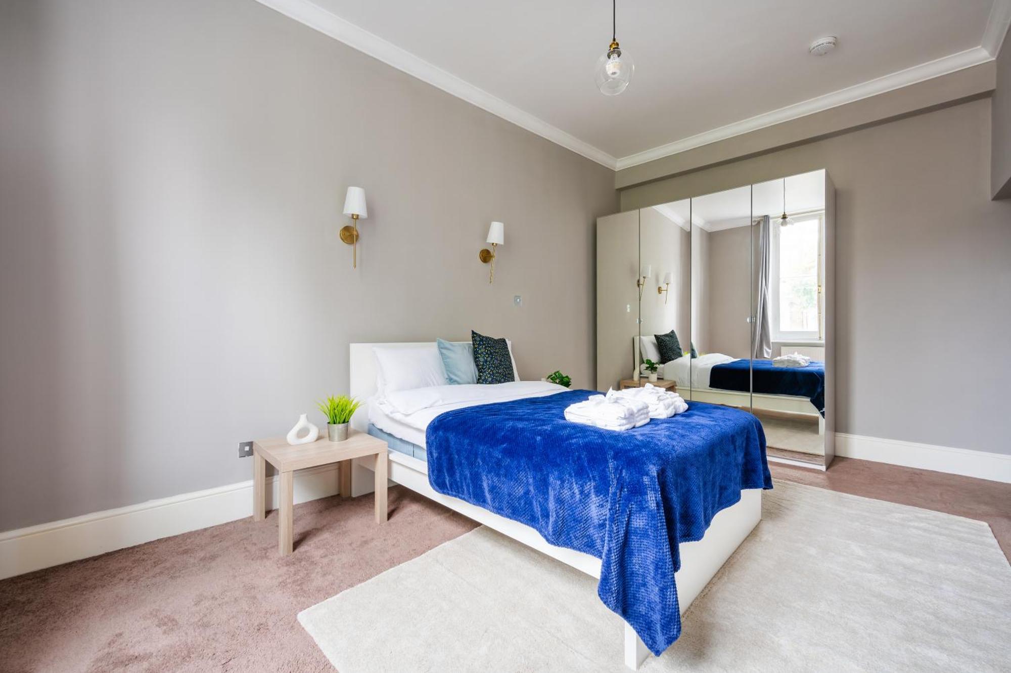 Apartamento Large 1 Bedroom In Center Of 2 *