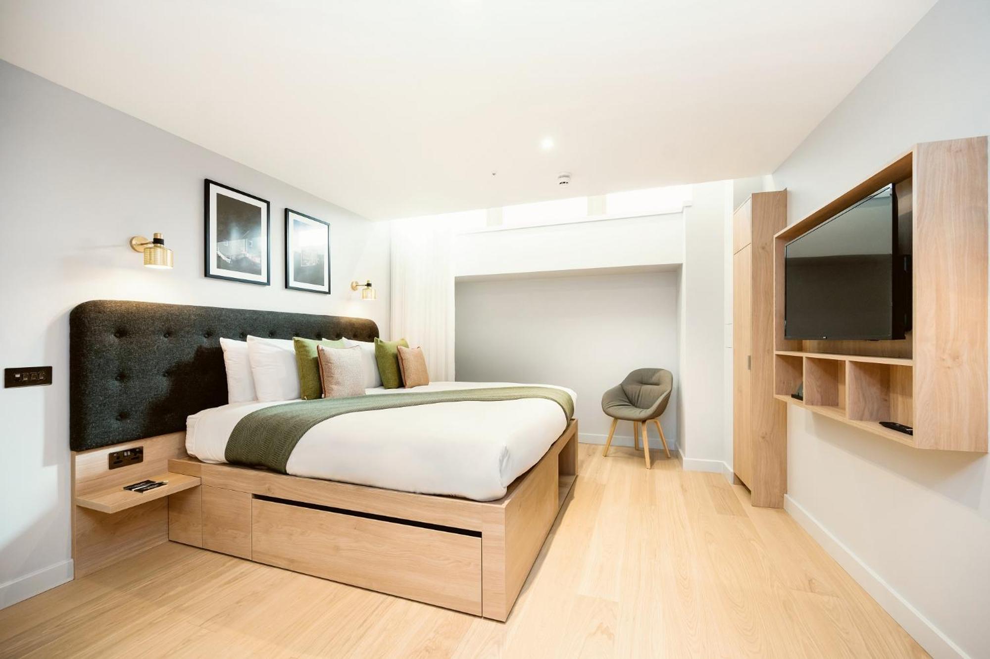 Wilde Liverpool Street London