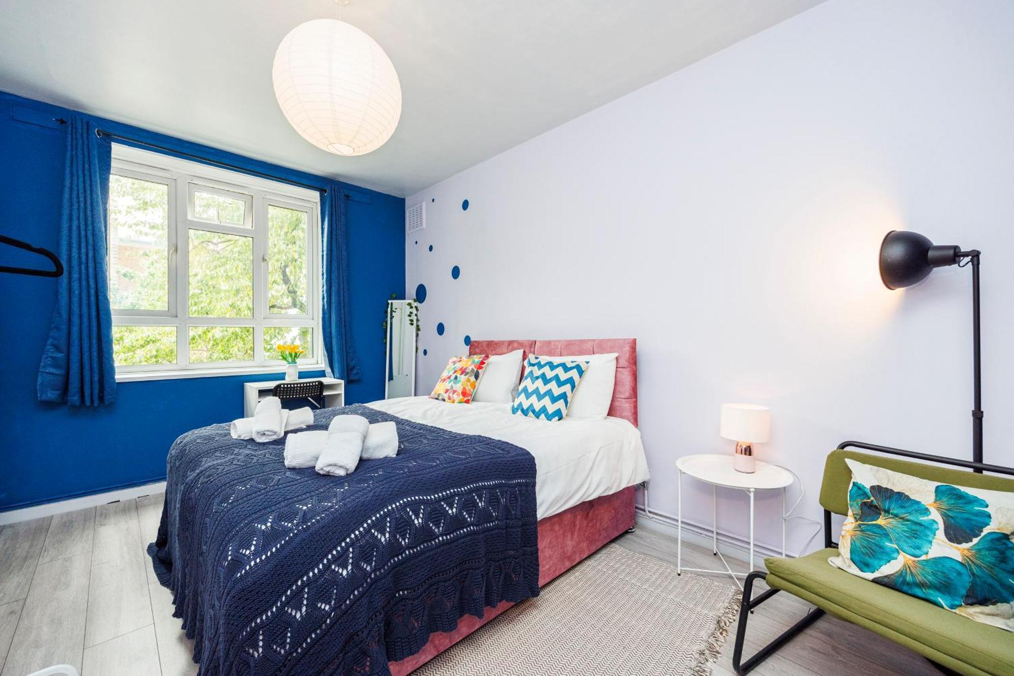 Spacious 2-bedroom With Terrace, Garden Views & Free Wifi Near Olympic Stadium Appartement *
