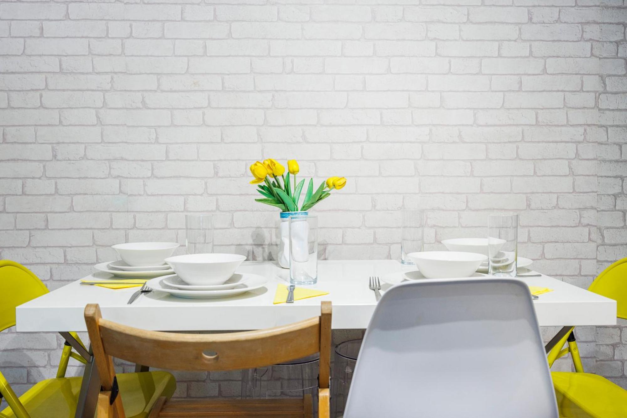 Spacious 2-bedroom With Terrace, Garden Views & Free Wifi Near Olympic Stadium Appartement *