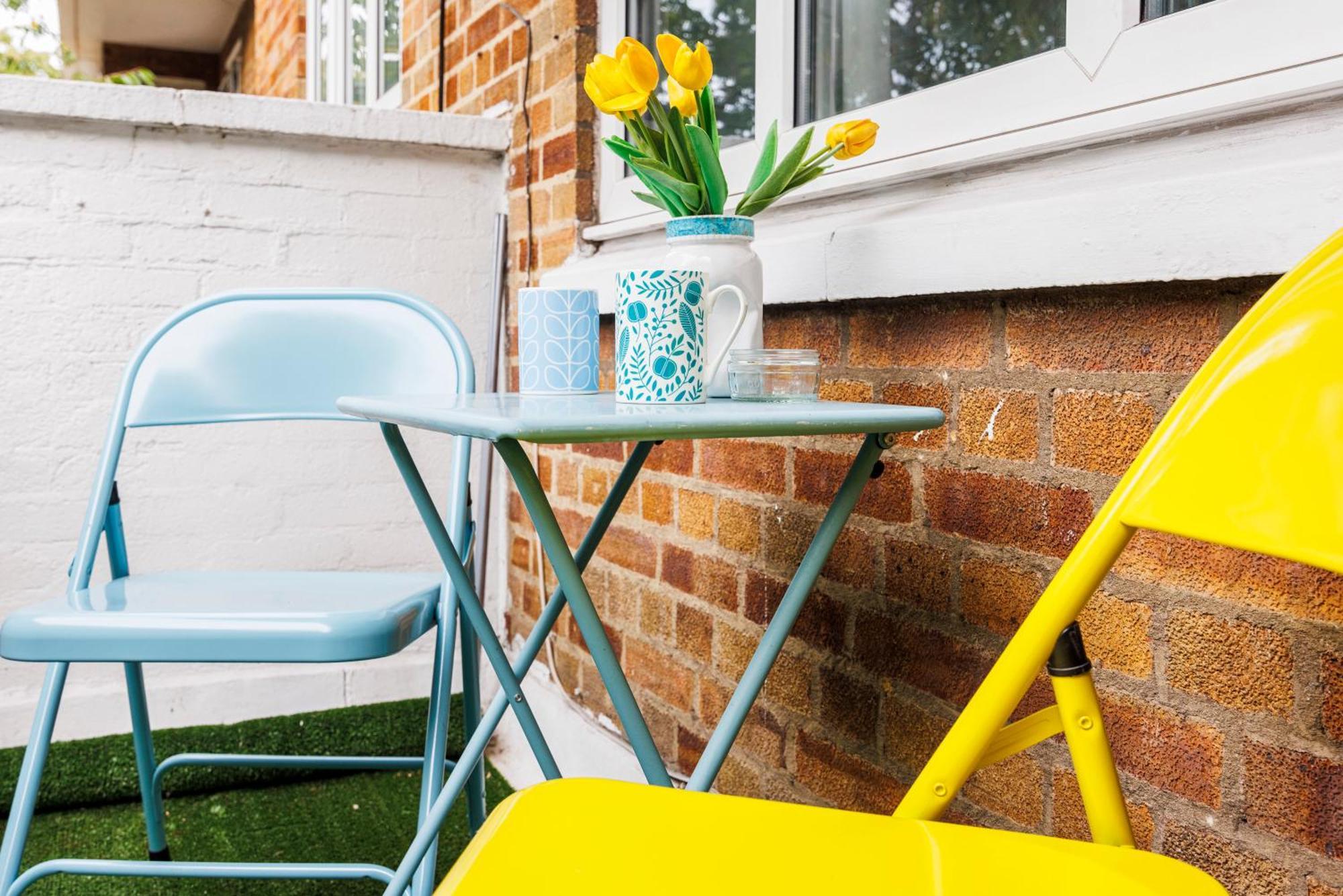 Spacious 2-bedroom With Terrace, Garden Views & Free Wifi Near Olympic Stadium Appartement