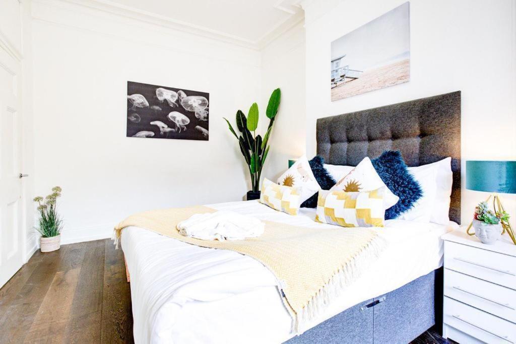 Mayfair Four Bedroom Villa *