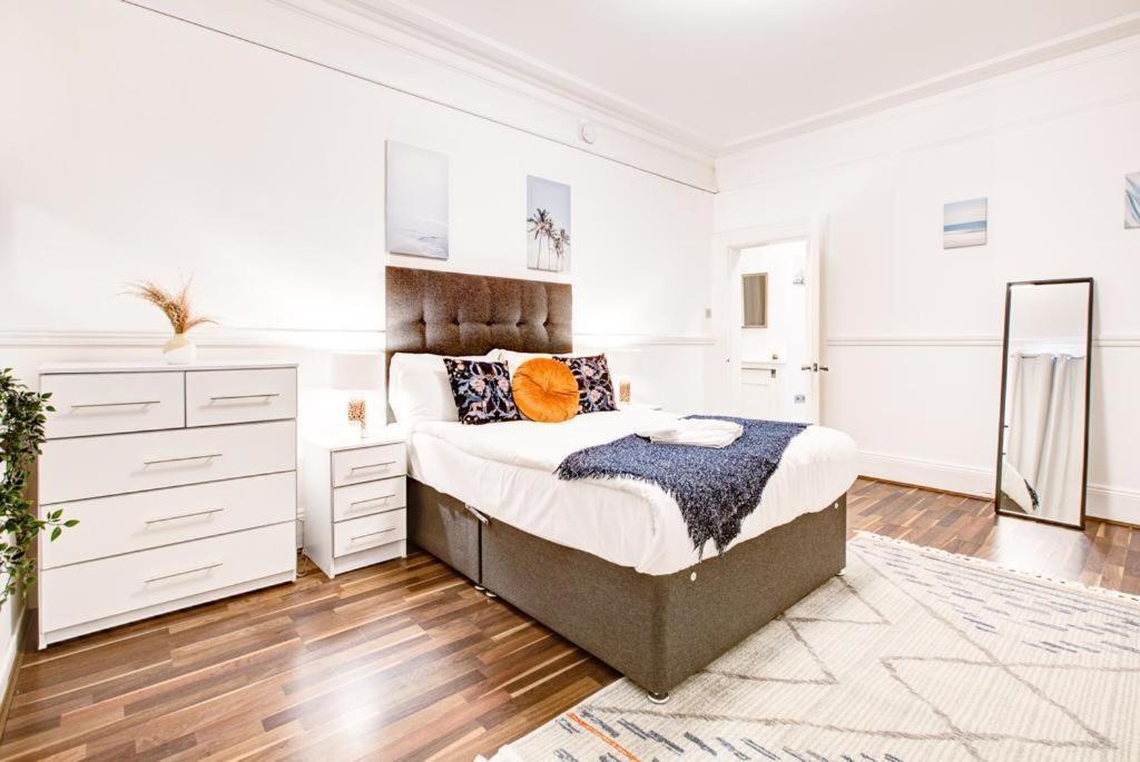 Villa Mayfair Four Bedroom Londres