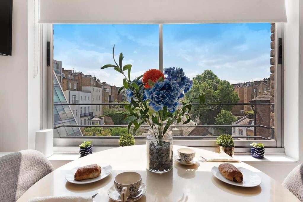 Modern And Airy Belgravia Living * London