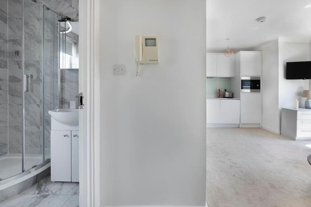 Modern And Airy Belgravia Living * London