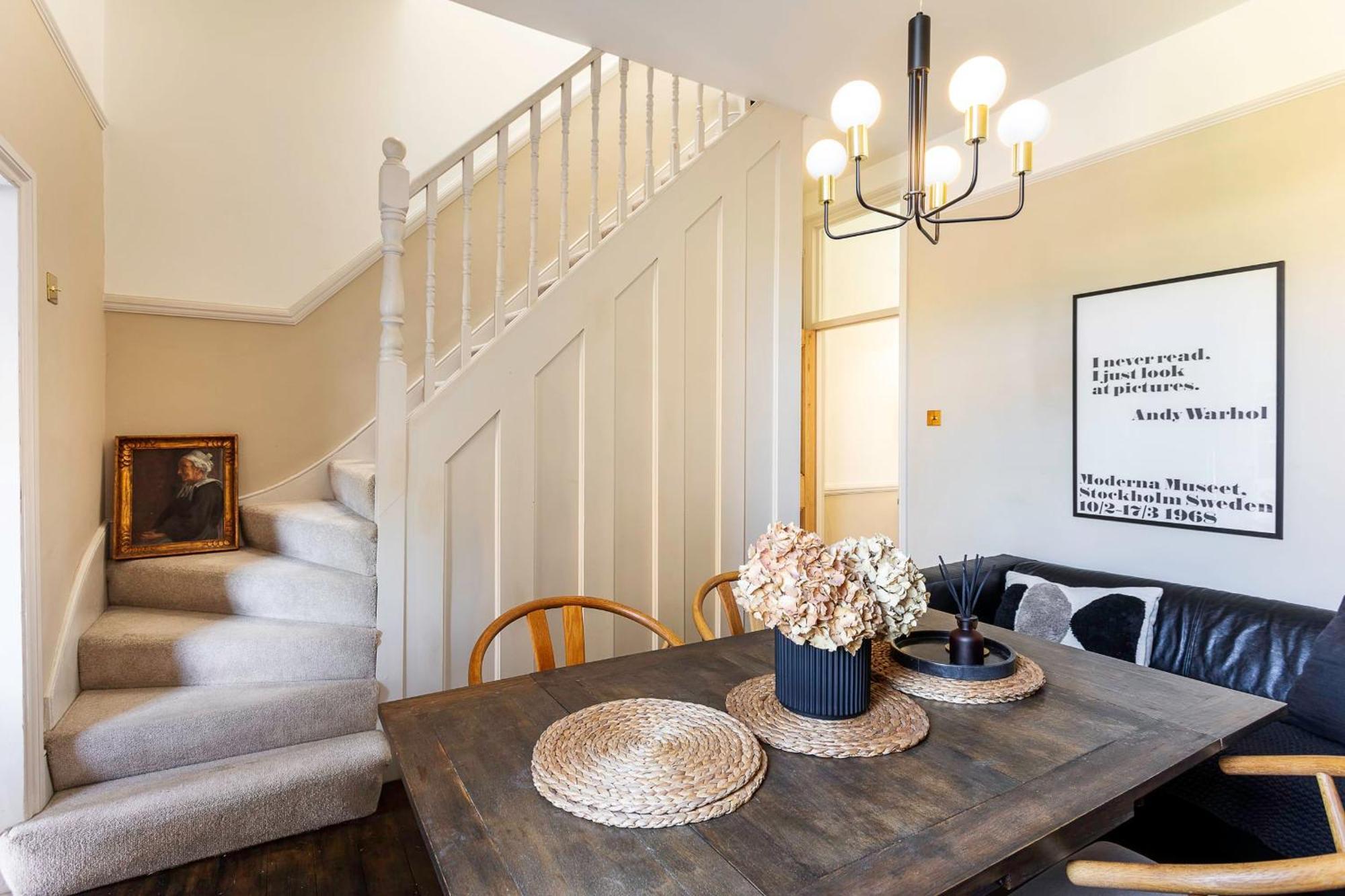 Holiday home Tooting's Charming Victorian Garden Hideaway London