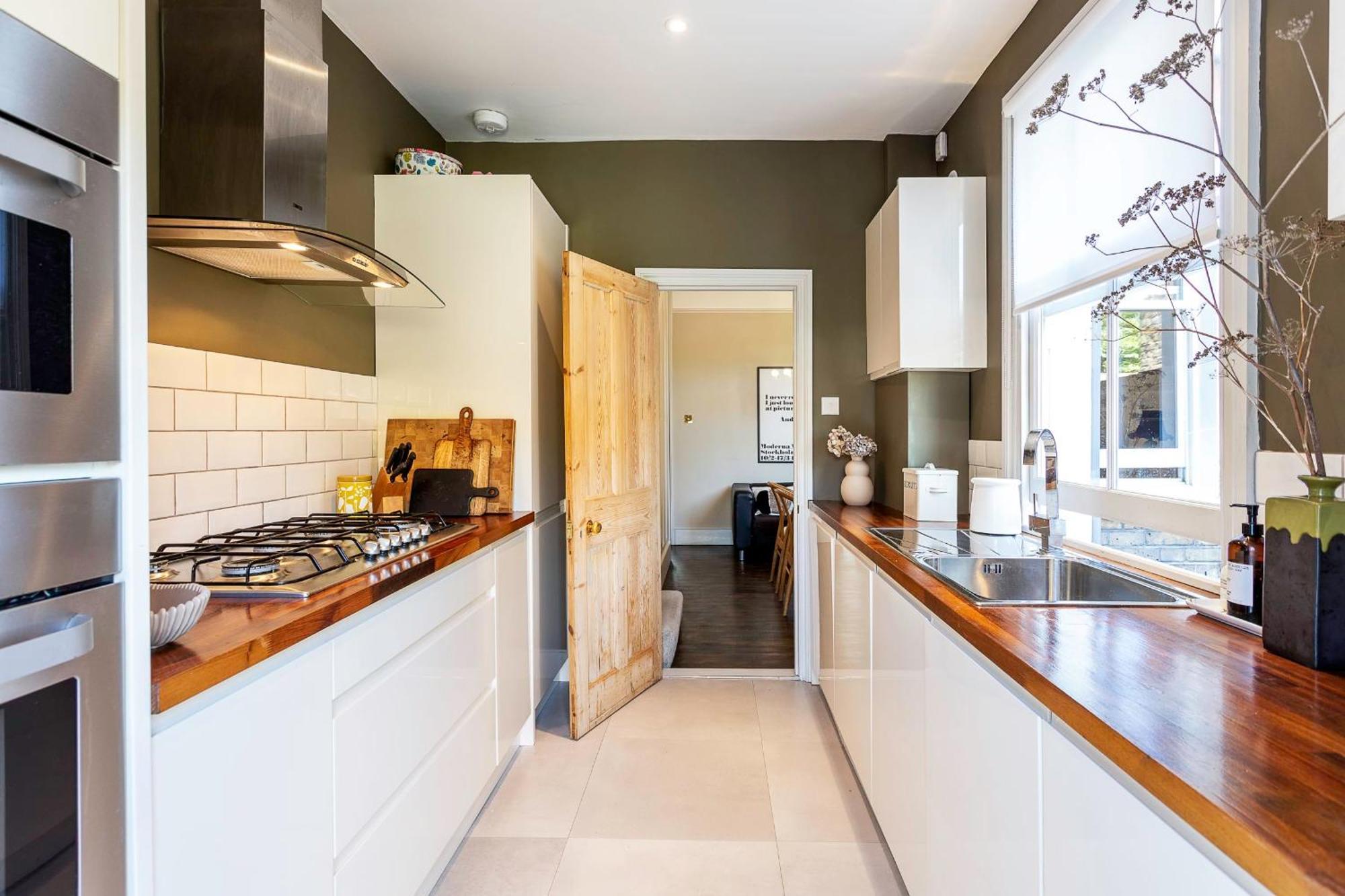 Holiday home Tooting's Charming Victorian Garden Hideaway