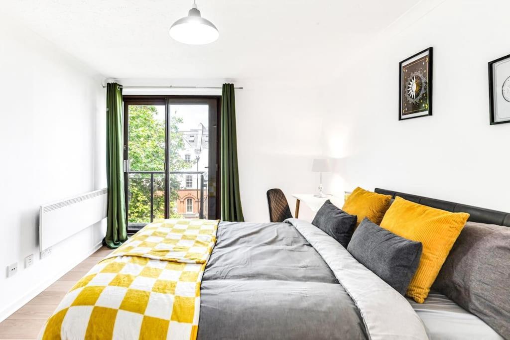 Luxaway In Earls Court - Sleeps Up To 10 Leilighet