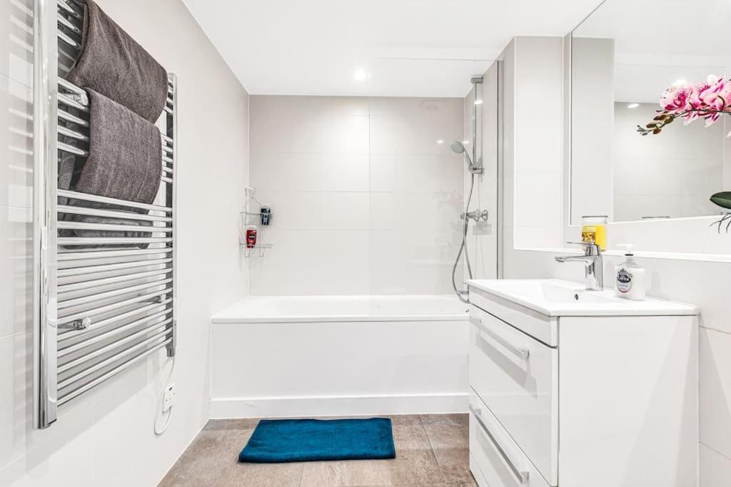 Leilighet Luxaway In Earls Court - Sleeps Up To 10
