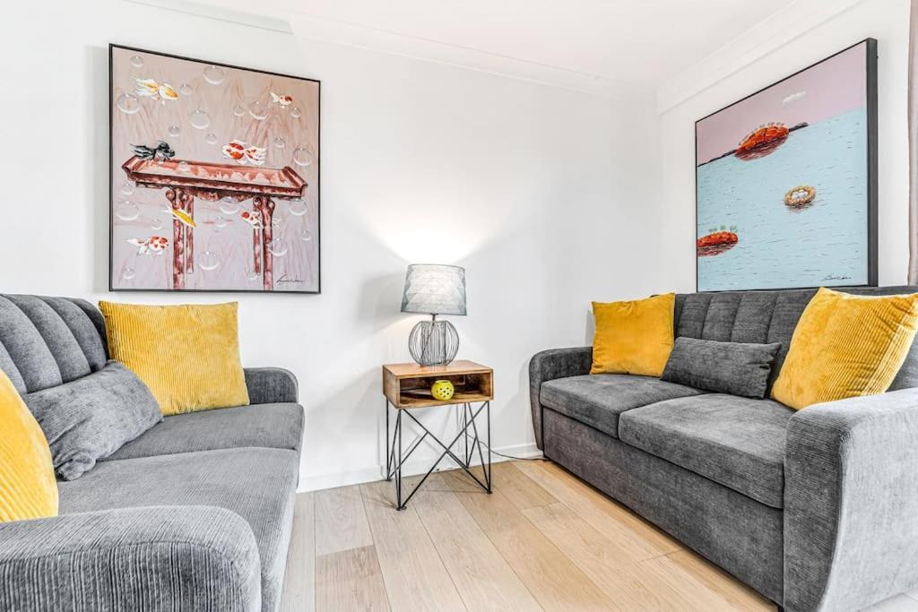 Luxaway In Earls Court - Sleeps Up To 10 Leilighet