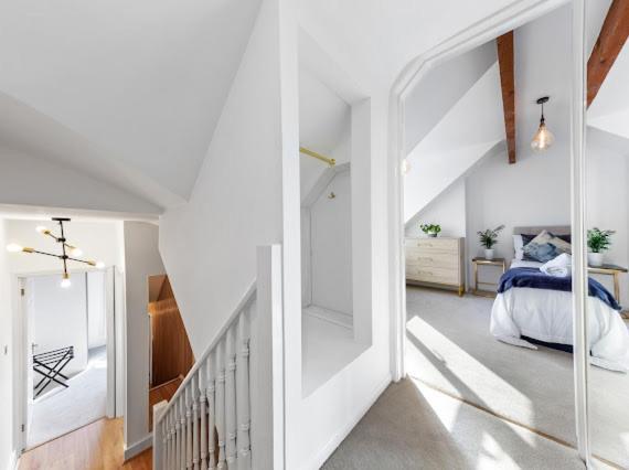 Apartment Imperial Wharf Chelsea 3 Bedroom London