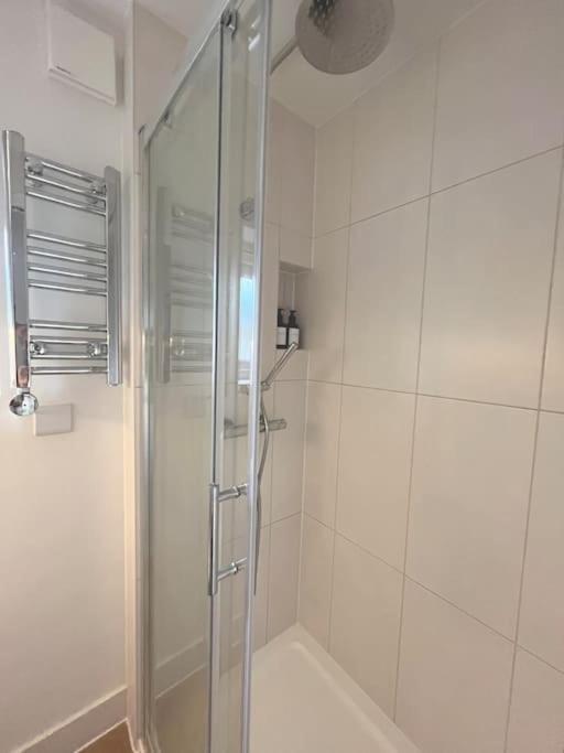Business Near Canary Wharf * London