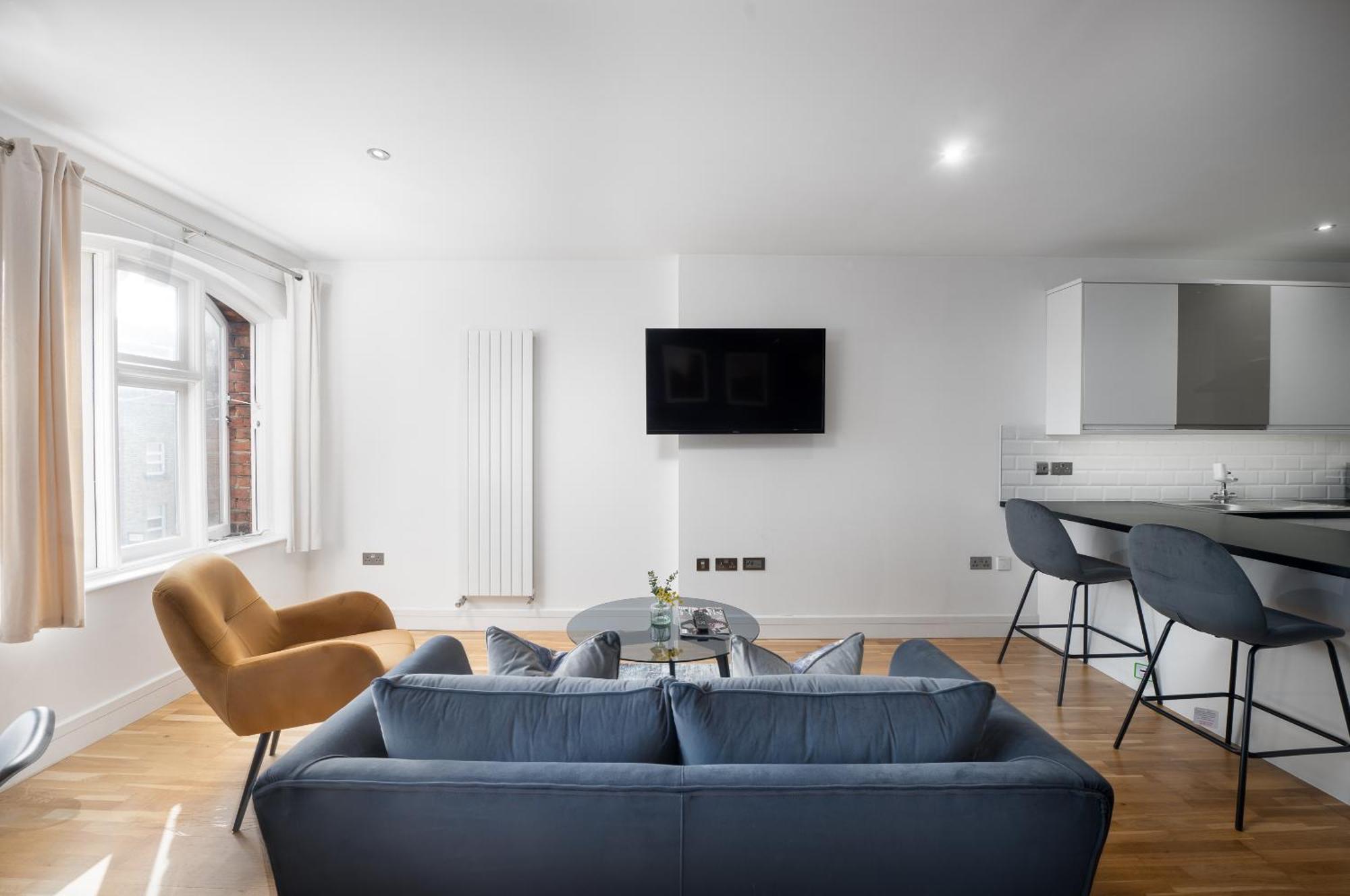 Hammersmith By Capital * London