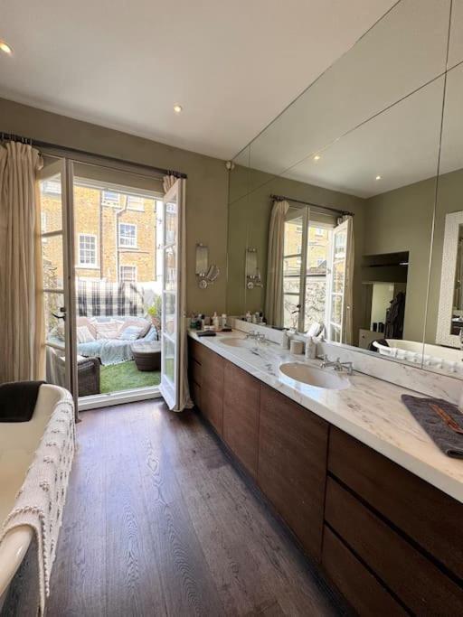 Apartment Stunning Townhouse In Beautiful Notting Hill *