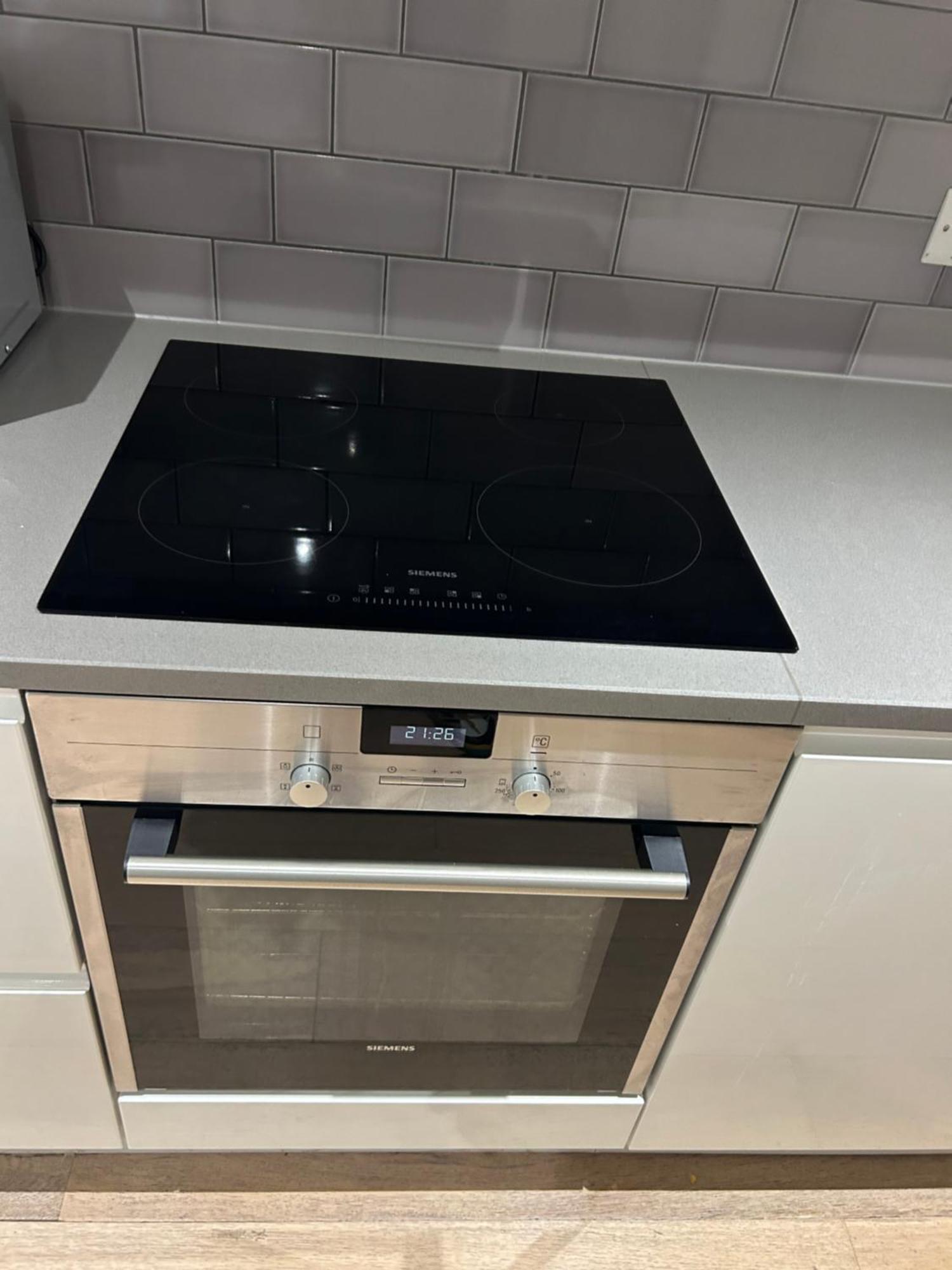 One Bedroom In Royal Wharf, Close To Airport * London