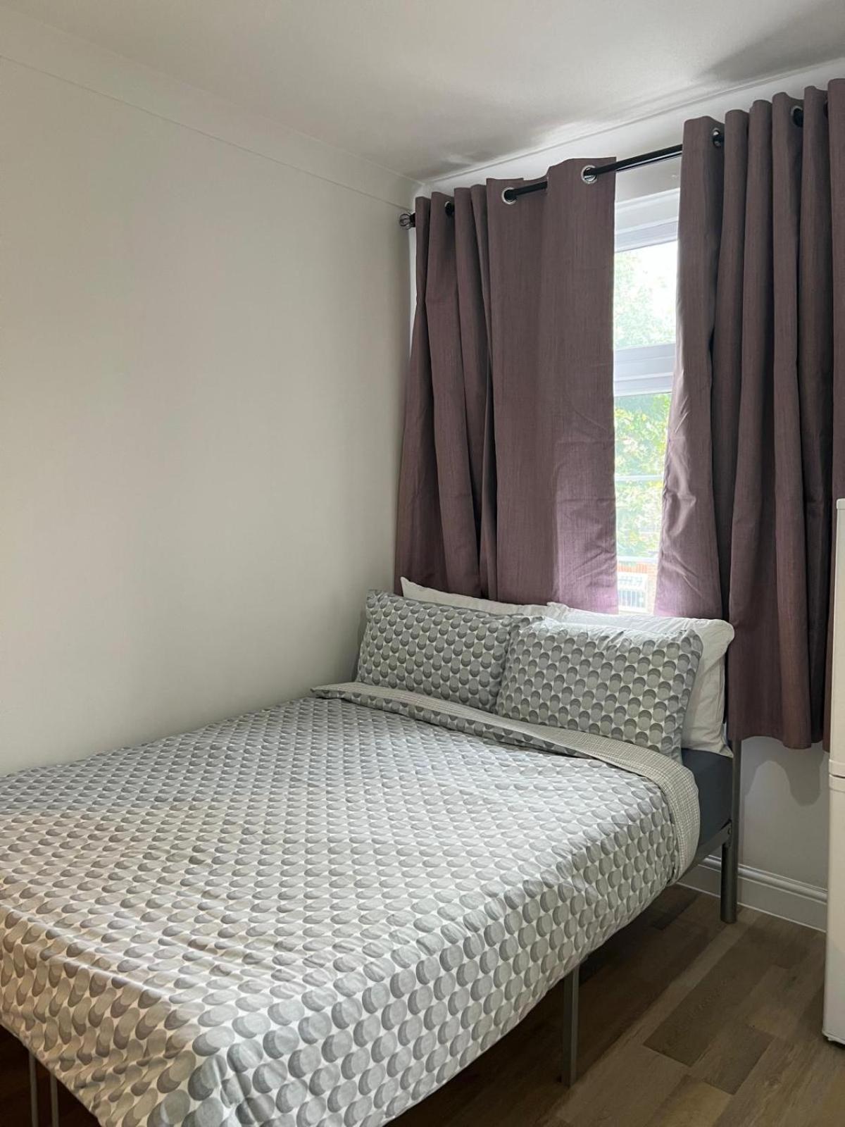 Oxborne Uk - Gardner Homestay London