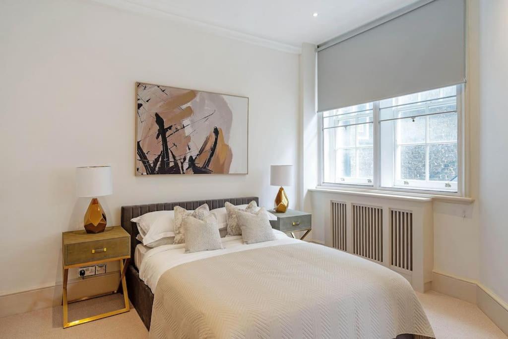 Fabulous 3 Bed In Kensington *