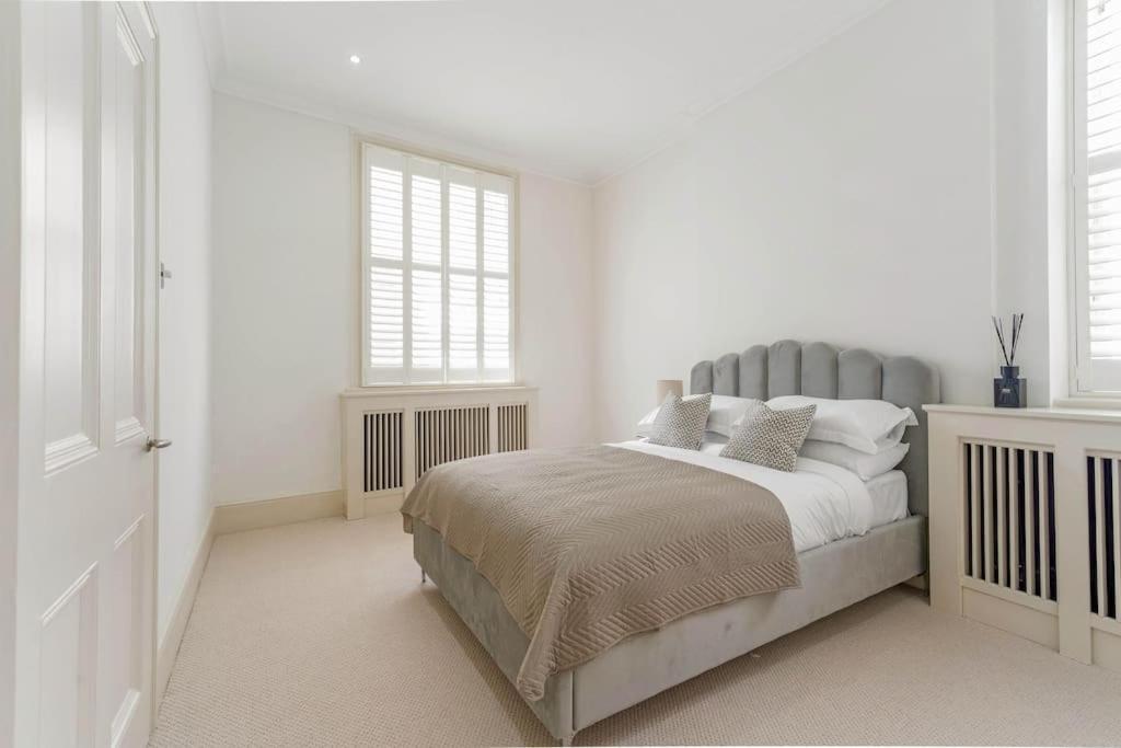 Fabulous 3 Bed In Kensington London