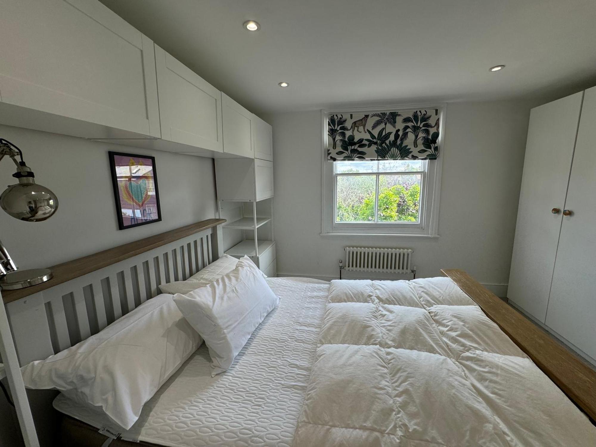 Stunningly Vibrant 1bd Flat Lower Clapton * London