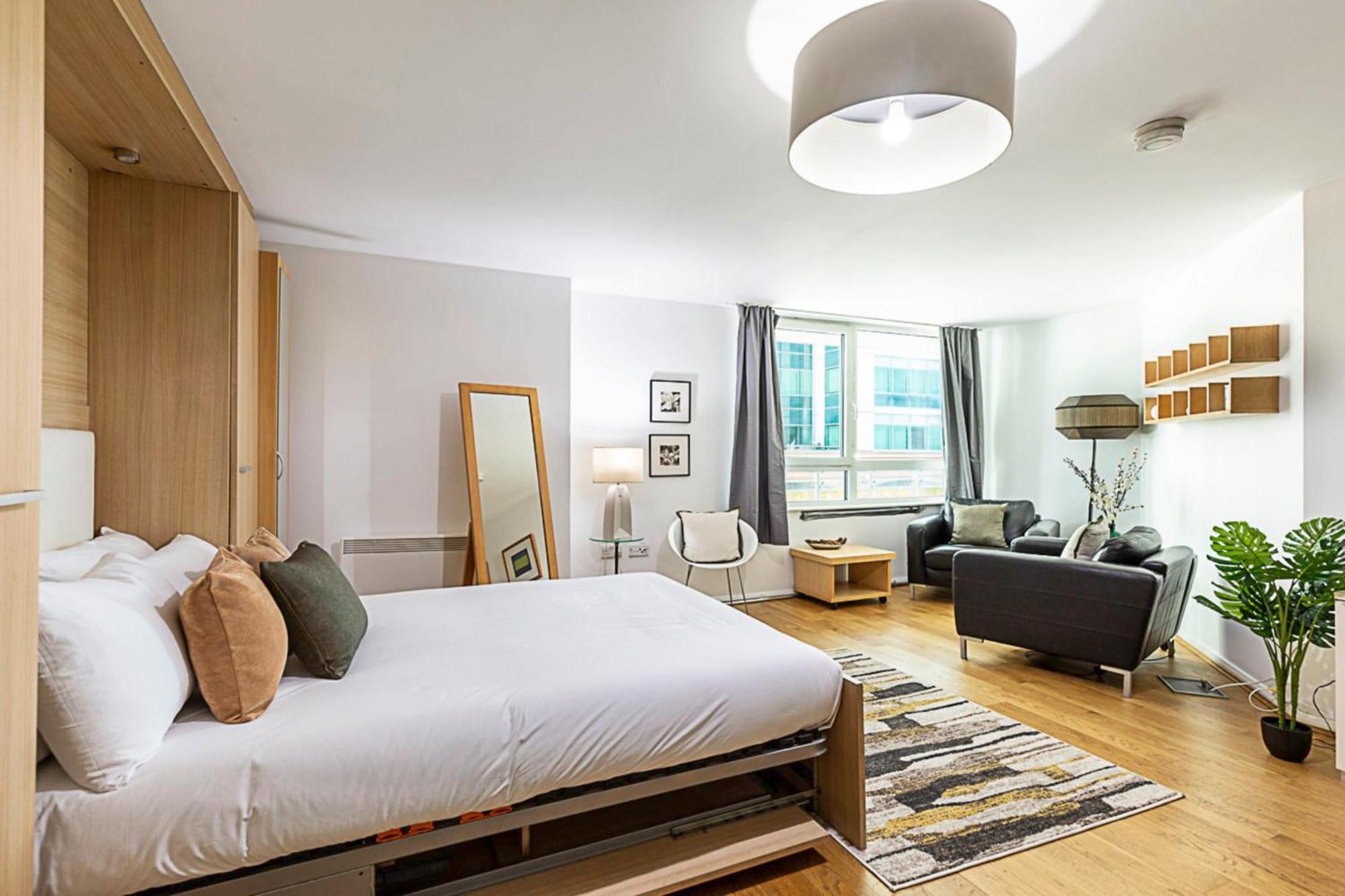 Apartment Modern Studio With Stunning City Views London