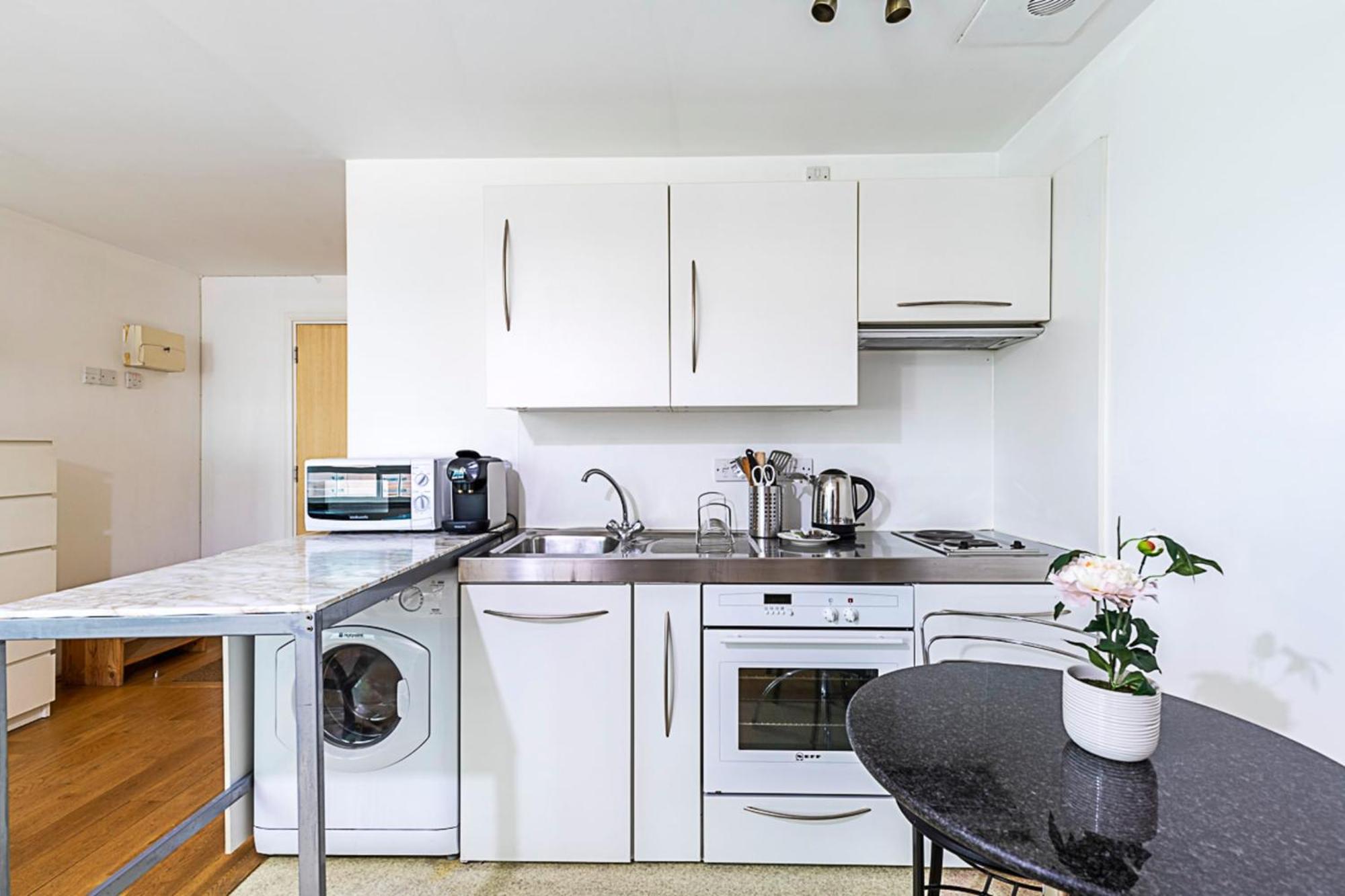 Modern Studio With Stunning City Views * London