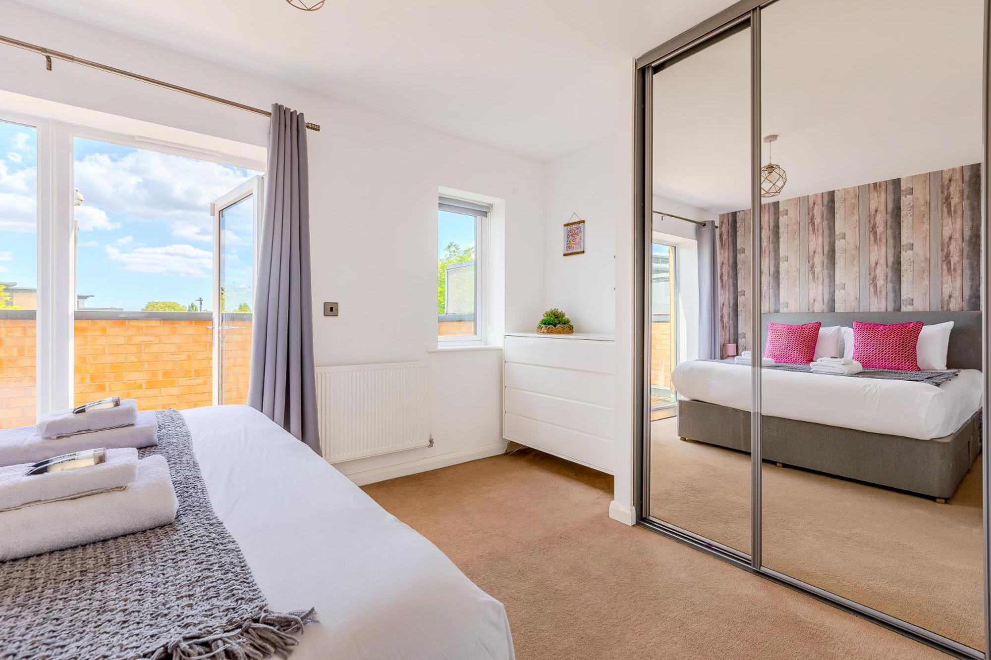 Peaceful 4br With Garden& Parking In Walthamstow Holiday home