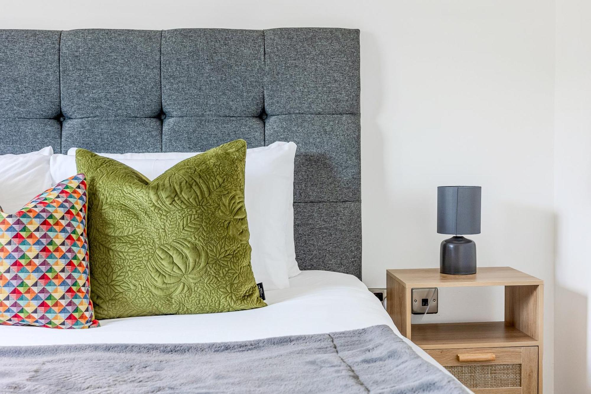 Peaceful 4br With Garden& Parking In Walthamstow Holiday home London