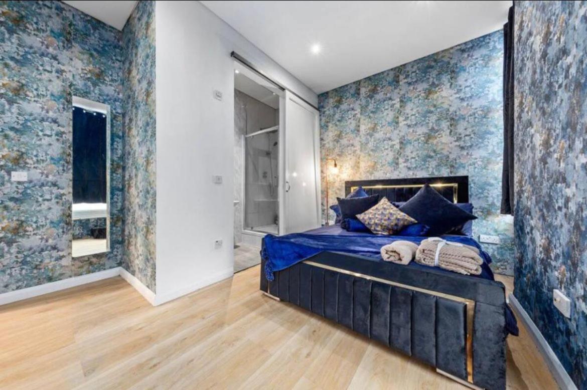 Leilighet Two Bedroom Flat Opposite To Harrods Kb15 London