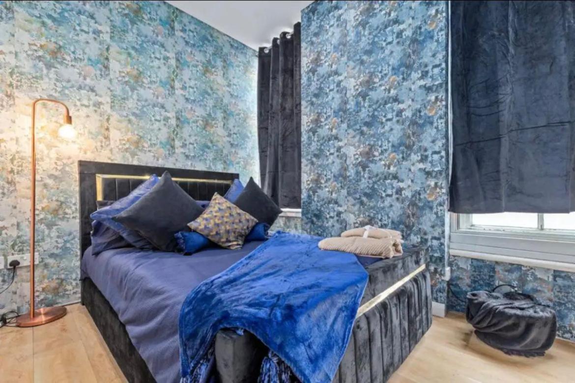 Two Bedroom Flat Opposite To Harrods Kb15 Appartement
