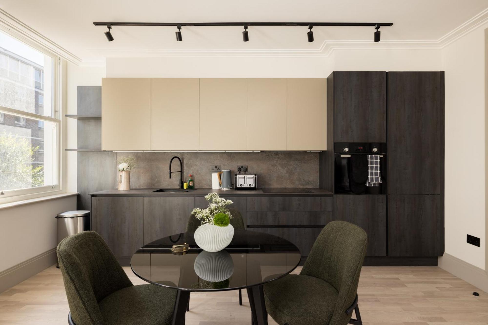 The Brunswick Square Retreat - Glamorous 1bdr Flat Apartment *