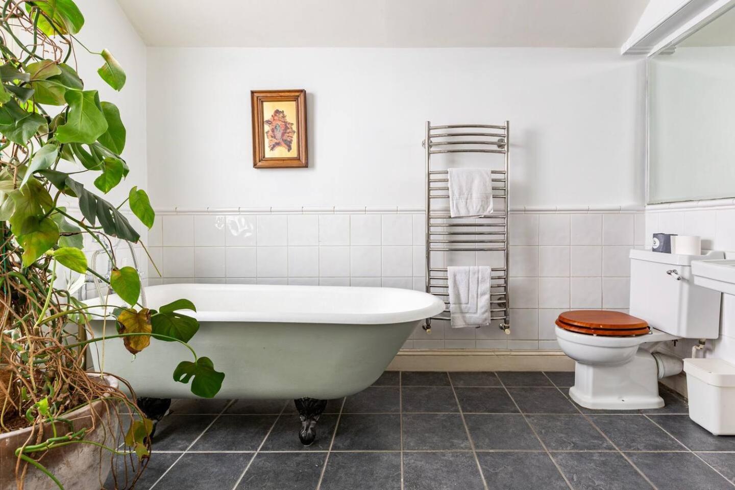 Holiday home Beautiful Victorian Townhouse - 5 Bedrooms London