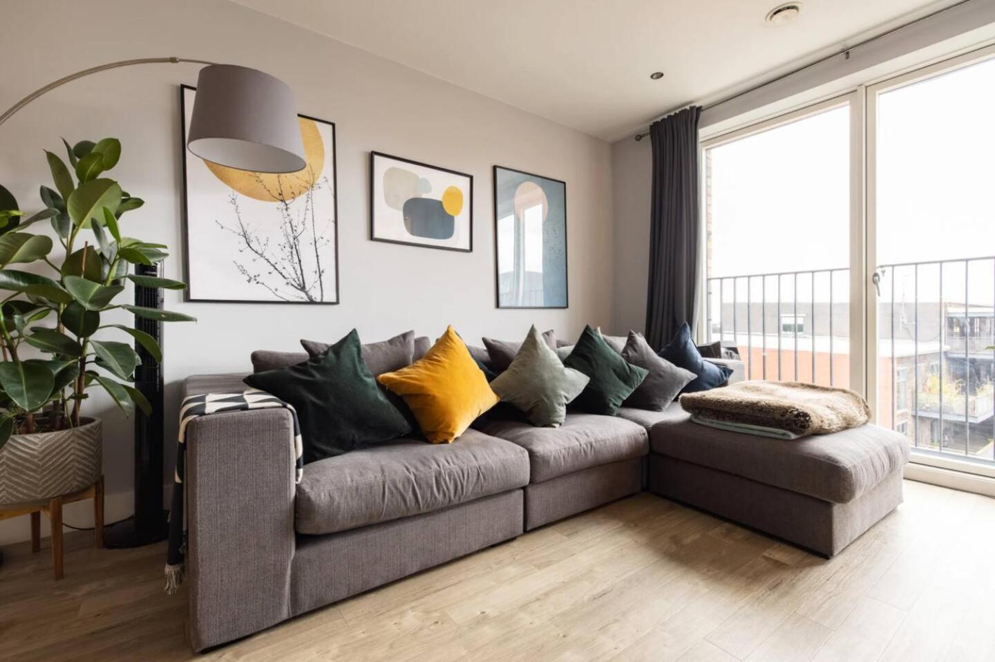 1br London, Hackney Wick Apartment London