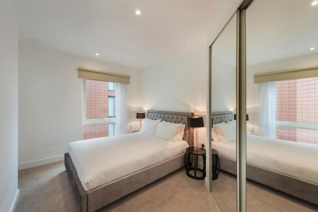 Apartment Stylish 3 Bed Gem In London