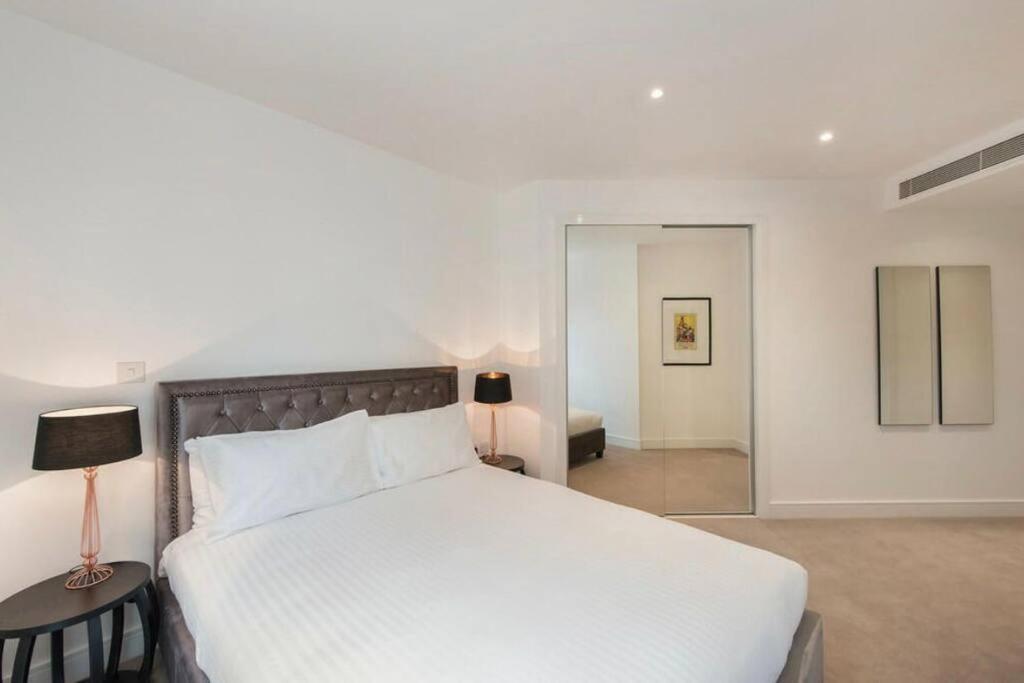 Stylish 3 Bed Gem In *