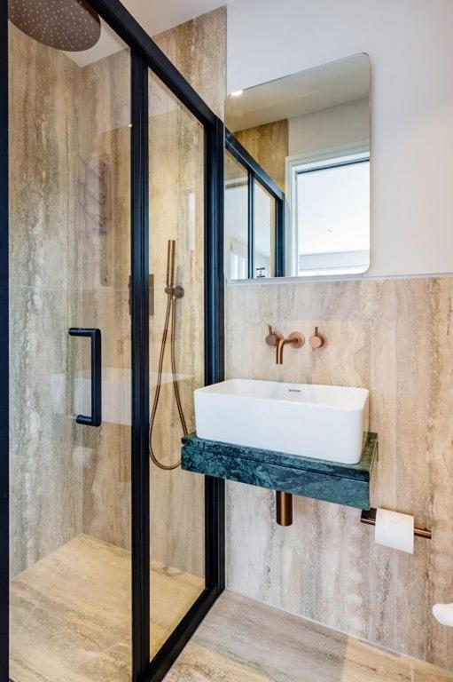 Apartment Two Bed Duplex In Covent Garden London