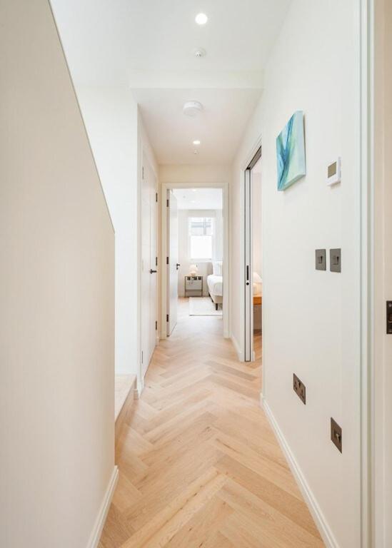 Two Bed Duplex In Covent Garden London