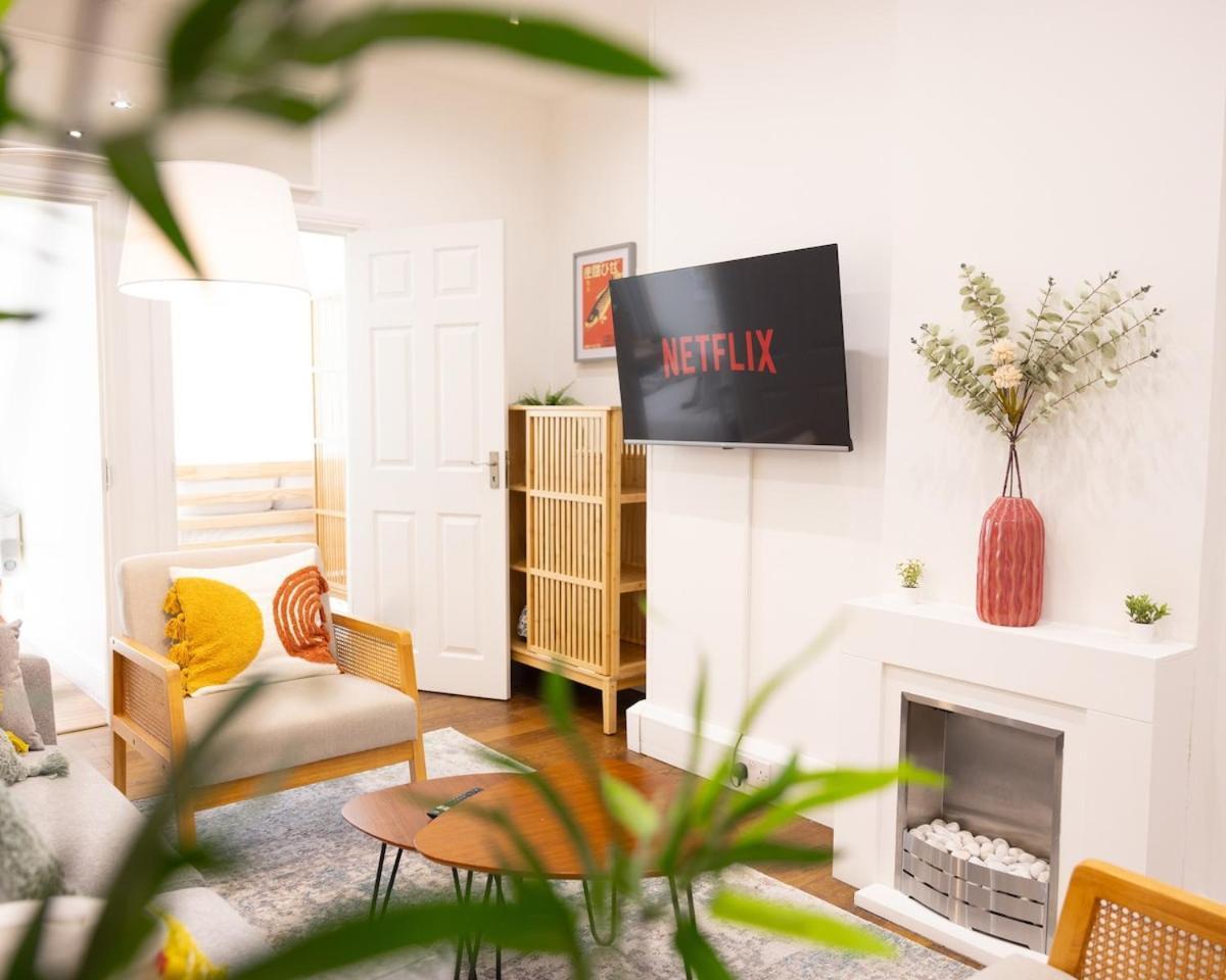 Bright And Cosy 100m From Trafalgar Square Londen
