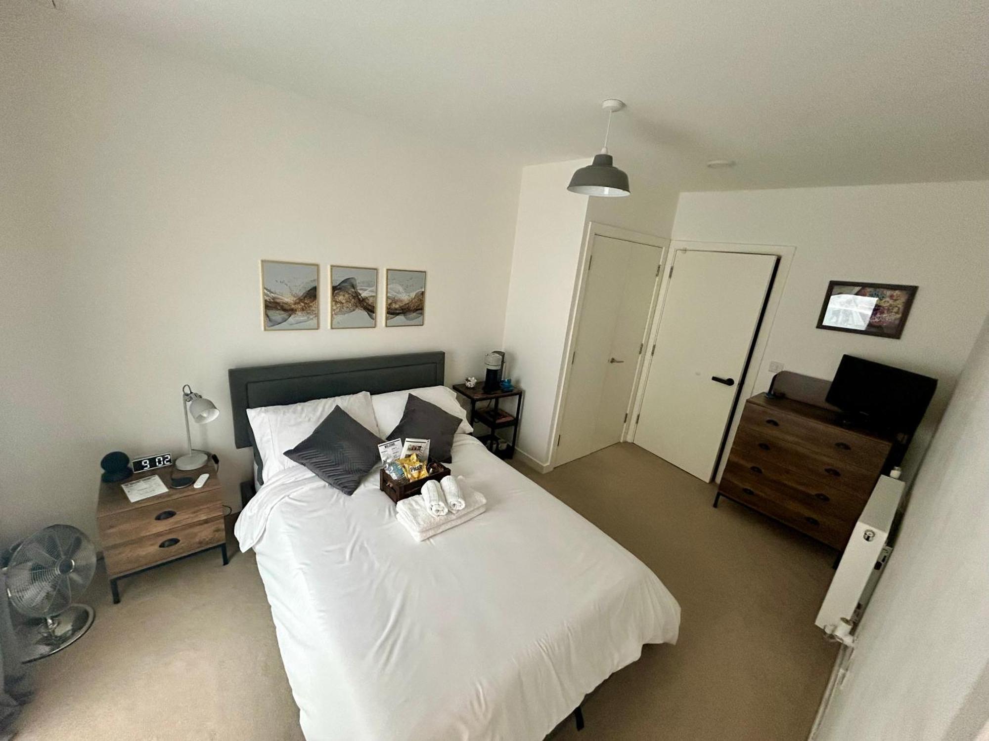 My Brixton - Modern Double With En-suite Homestay London