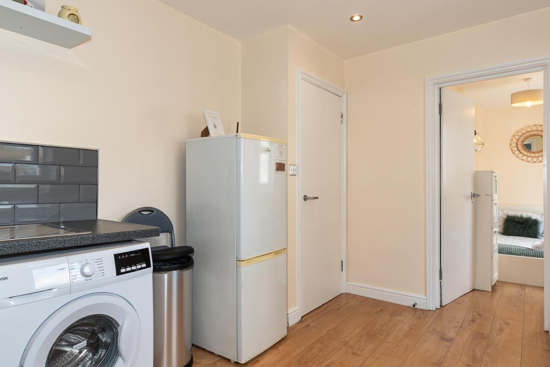 Leilighet Lovely 3 Bed In The City Of