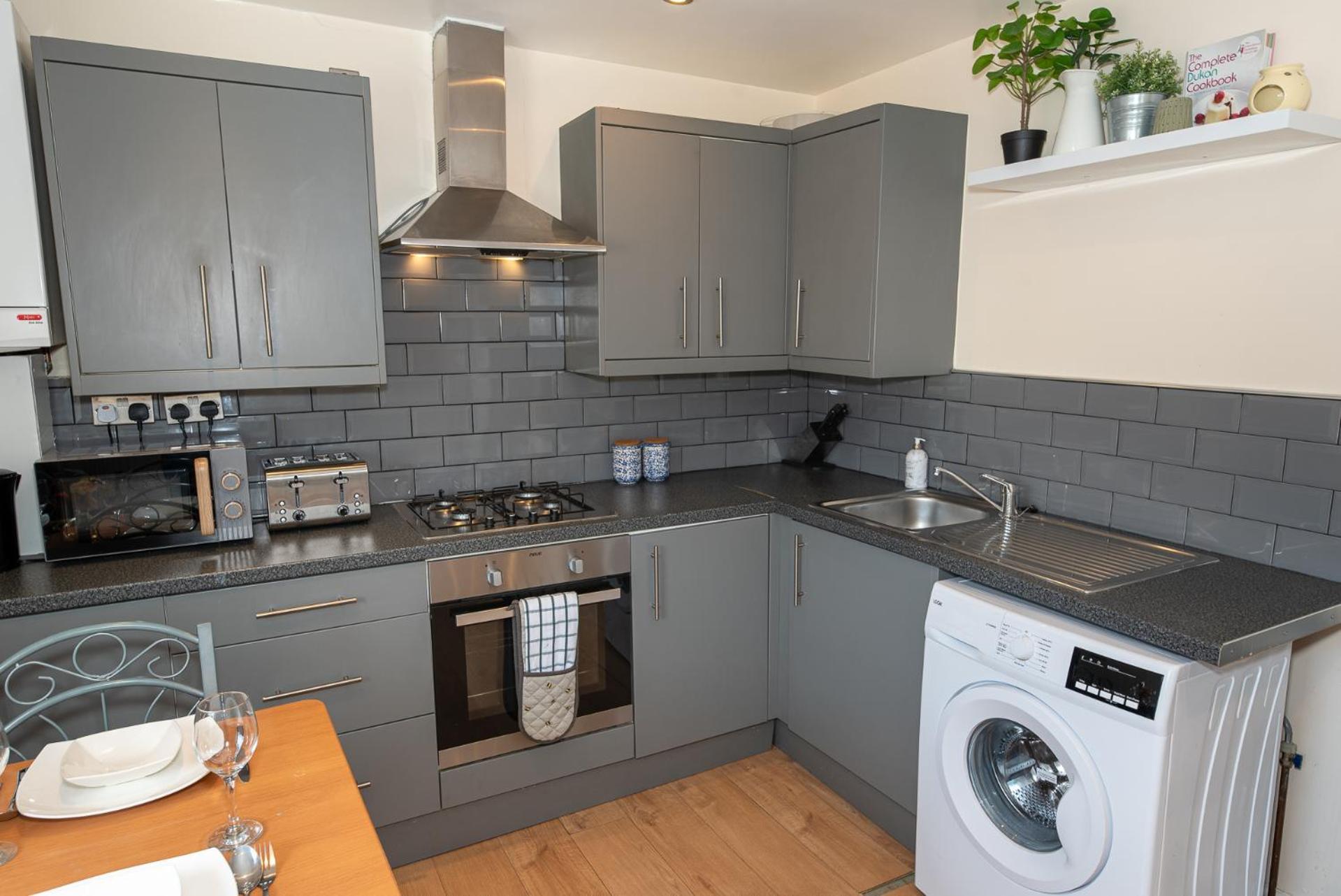 Lovely 3 Bed In The City Of Leilighet