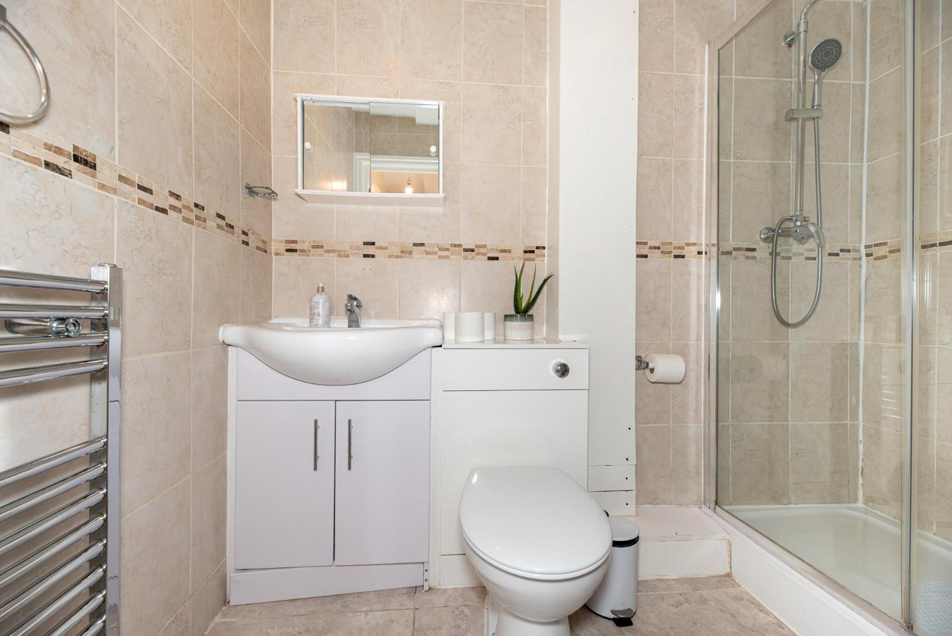 Leilighet Lovely 3 Bed In The City Of