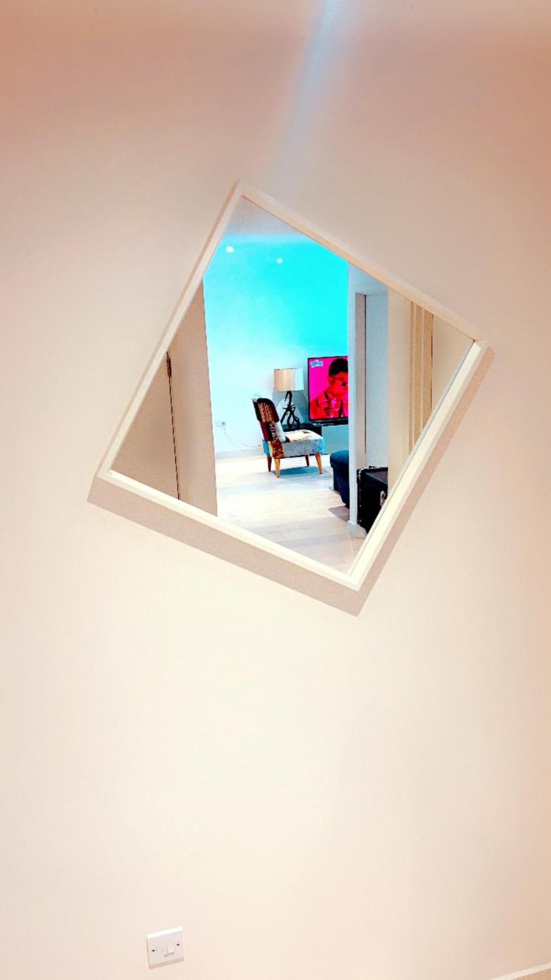 Luxe 2 Bedroom And Sofa Bed - Up To 6 Guests Apartment London