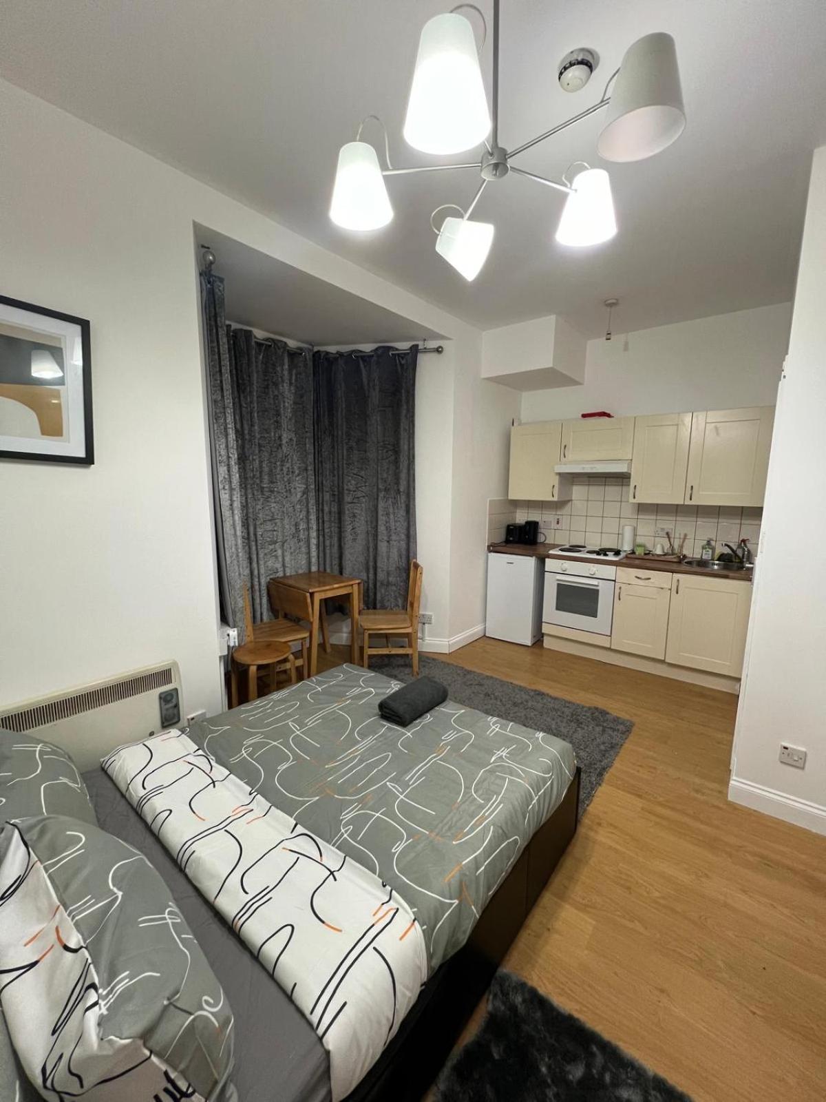 Chic Urban Retreat Apartamento Londres