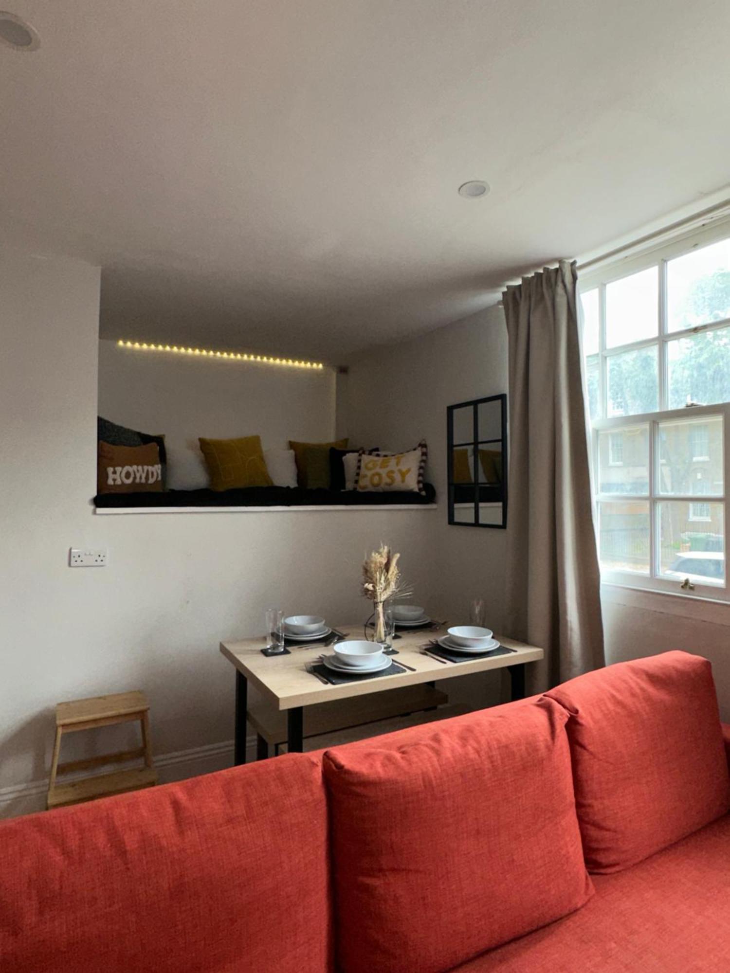 Apartment Modern Cosy In London, Sw9