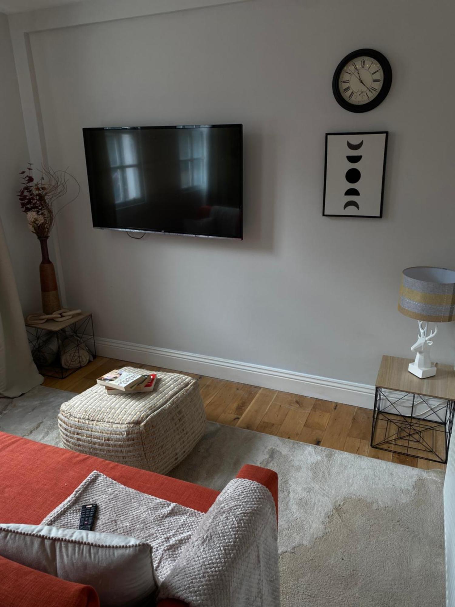 Modern Cosy In London, Sw9 * London
