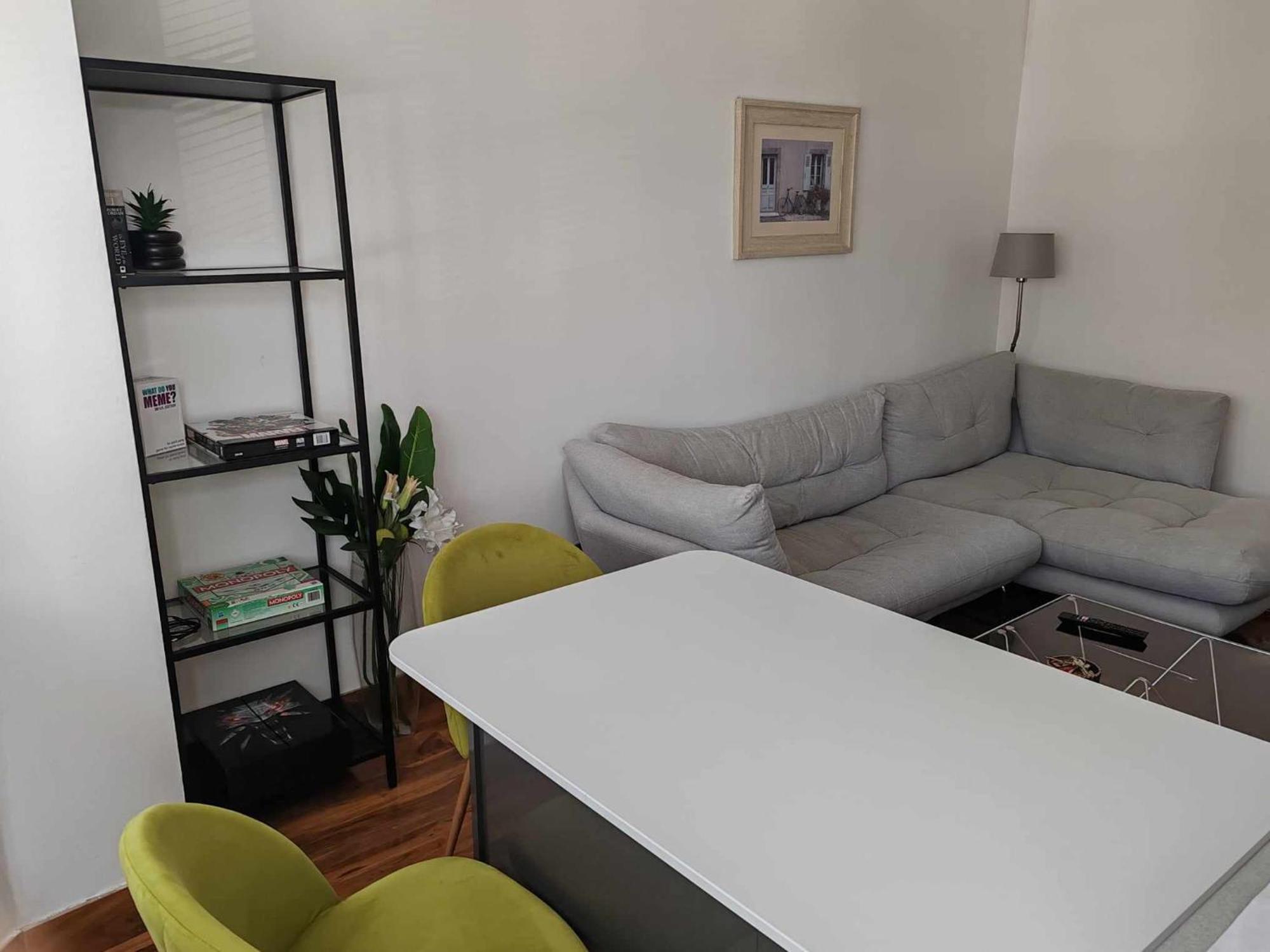 Two Bedroom In Dollis Hill Londen