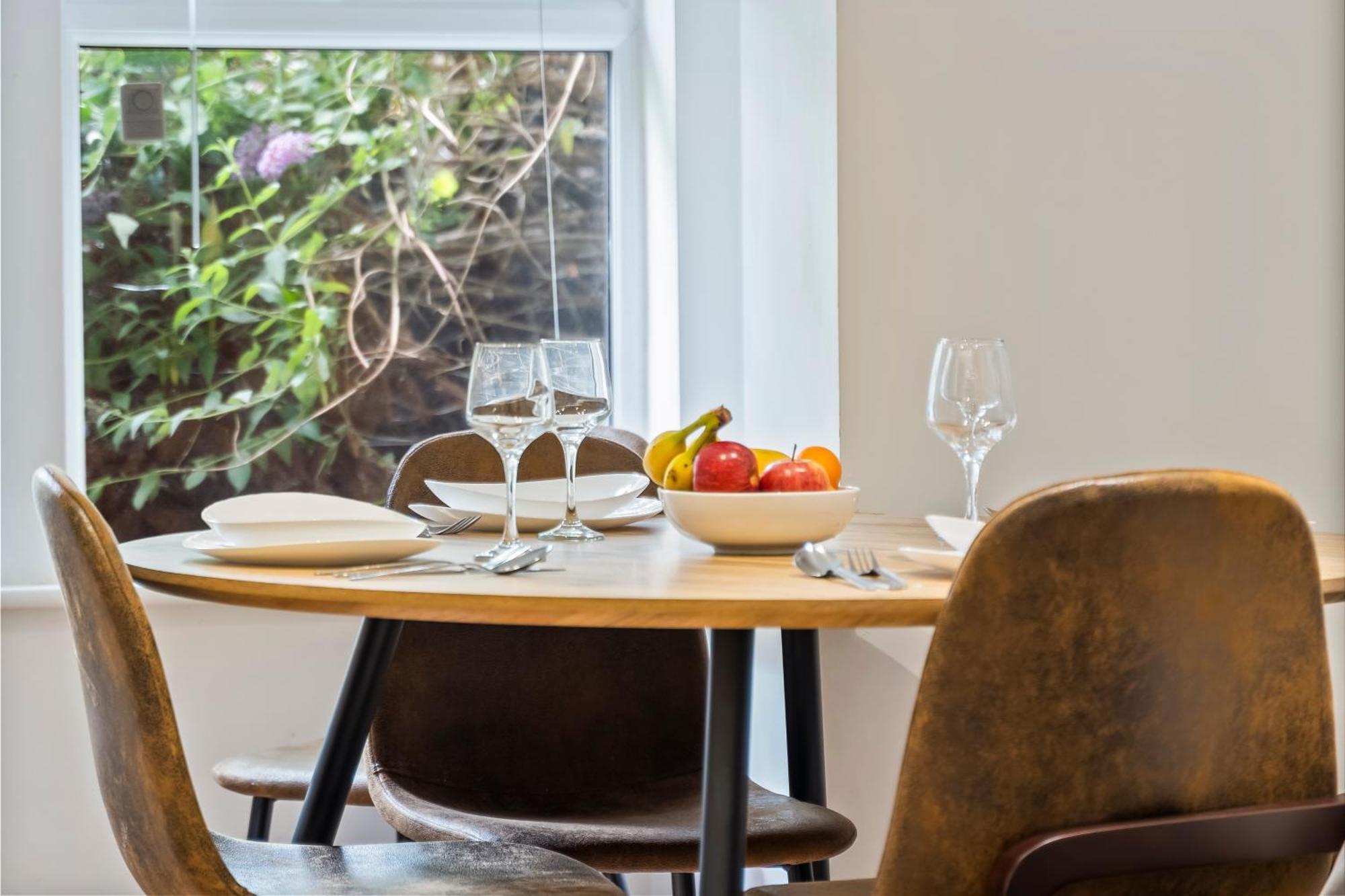 2 Bed Flat, Sleeps 5, O2 Academy * London
