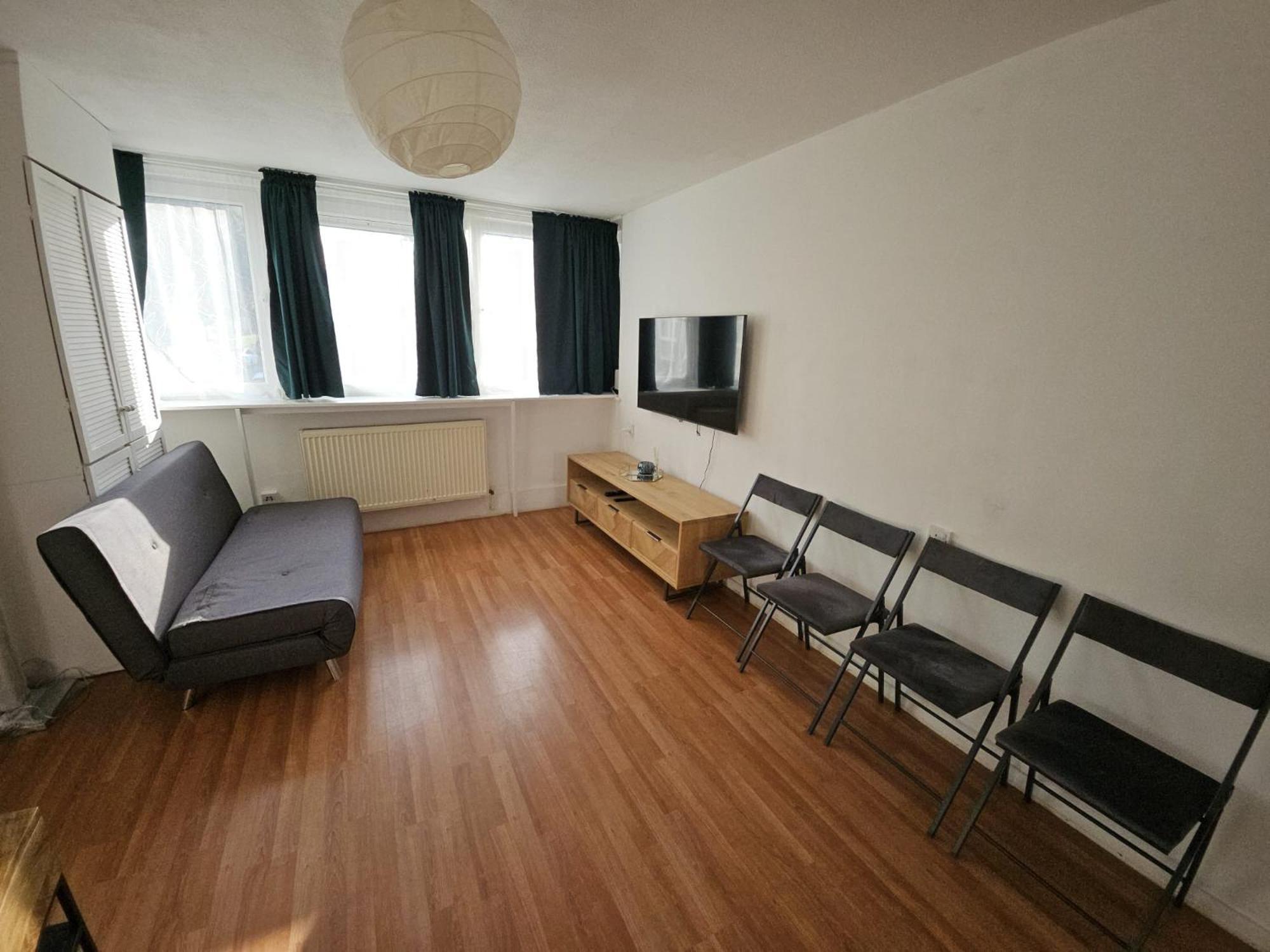 Convenient Near Kings Cross London